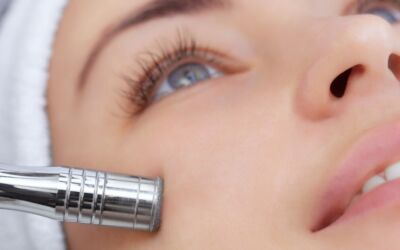 Hydrodermabrasion vs Microderabrasion